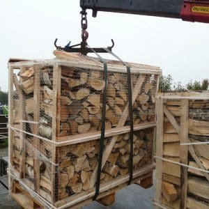 Alternative view of Medio palet – 25 cm – mezcla de madera dura – palet de 1 m3 – 1,5 estéreo